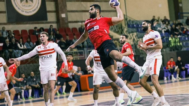 الأهلي يتوج بالسوبر الأفريقي
