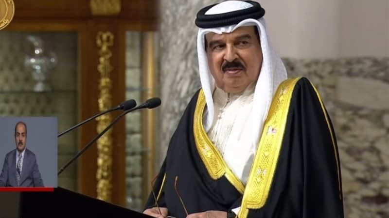الملك حمد بن عيسي ملك البحرين