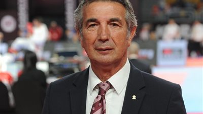الحكم جوسيبي زاكارو يشيد بتنظيم مصر لبطولة الدوري العالمي للكاراتيه