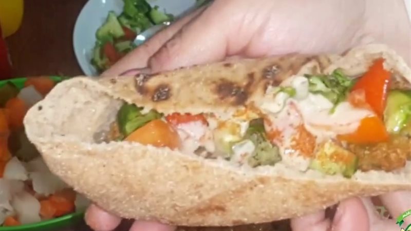 أرشيفية - سندوتشات فول وطعمية