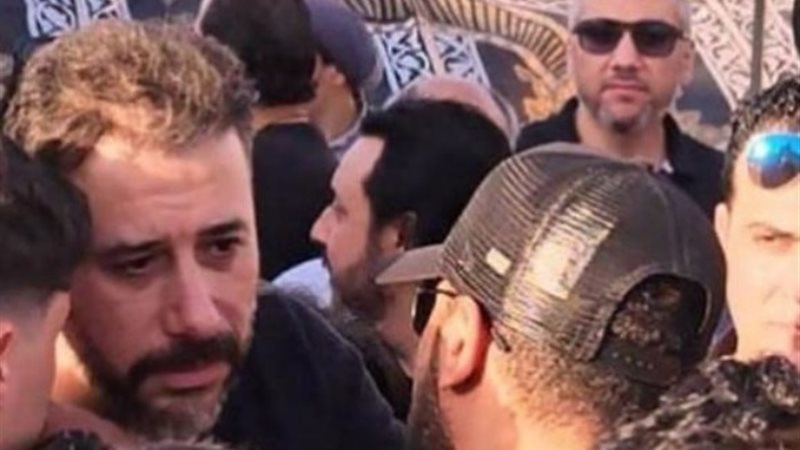 اسرة السعدني تمنع الصحفيين من حضور العزاء
