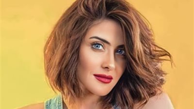 هيدي كرم تتصدر الترند بـ«الحياة مش سهلة بس مستاهلة»
