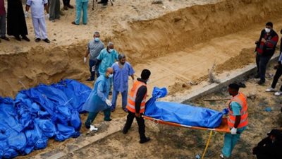 باحث سياسي: المقابر الجماعية بغزة حلقة في سلسلة جرائم الاحتلال