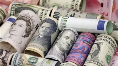 تعرف على أسعار العملات العربية والأجنبية  أمام الجنيه اليوم الجمعة 26 أبريل 2024