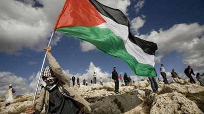 سقوط شهداء وجرحى في قصف إسرائيلي عشوائي على مناطق متفرقة من قطاع غزة