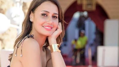 حلا شيحة مطلوبة للتحقيق فى نقابة المهن التمثيلة.. ما القصة ؟