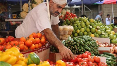 أسعار الخضار والفاكهة اليوم السبت 27-4-2024 بسوق العبور