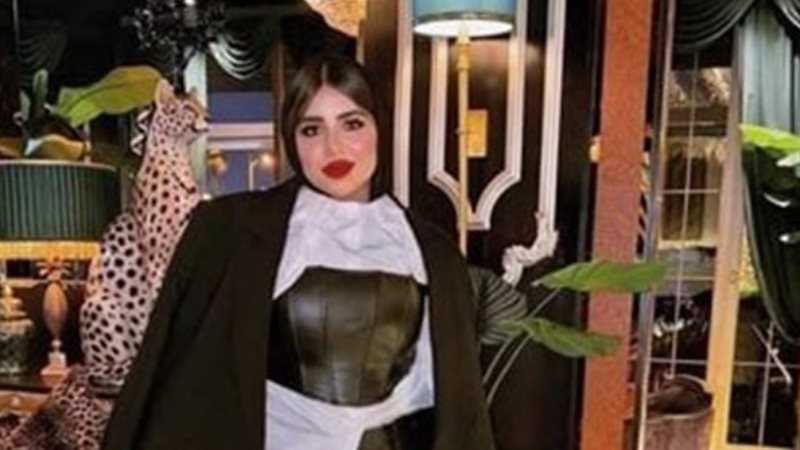 البلوجر نادين طارق