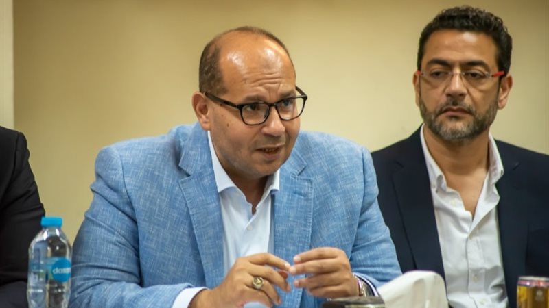 ياسر إدريس رئيس الاتحاد المصري للسباحة