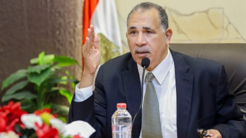 نقيب المحامين
