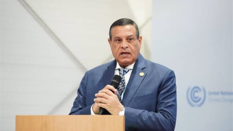 اللواء هشام آمنة وزير التنمية المحلية