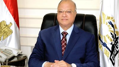 محافظ القاهرة يتابع تطبيق المواعيد الصيفية لفتح وغلق المحال