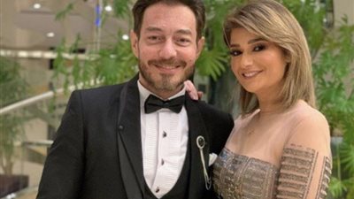 مي عمر ومحمد رمضان يتسببان في أزمة بين أحمد زاهر وزوجته، تفاصيل