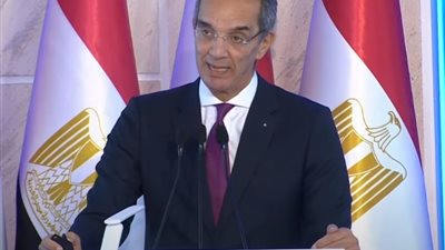 وزير الاتصالات: 2.5 مليار دولار لرفع كفاءة الإنترنت