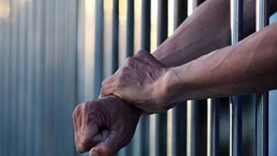 طالب يكشف للنيابة تفاصيل تخلصه من سيدة بالغربية بغرض سرقتها