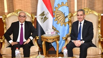 وزير التعليم يستعرض الاستعدادات النهائية لامتحانات نهاية العام بالغربية
