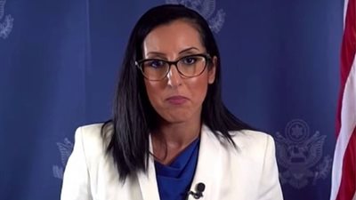 المتحدثة العربية بالبيت الأبيض: تدفق الأسلحة الأمريكية لإسرائيل يؤجج الغضب ضد واشنطن