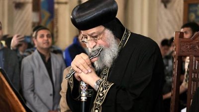 البابا تواضروس الثاني يترأس صلوات الجمعة العظيمة من كاتدرائية العباسية