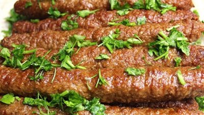 طريقة عمل الكفتة بالبرغل المشوية بأبسط المكونات