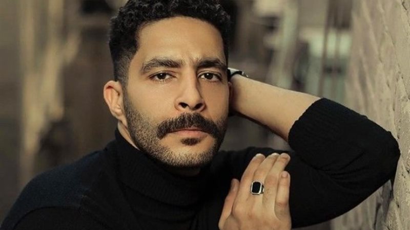 مصطفى منصور