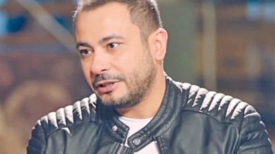 محمد نجاتي: «عمامة الحشاشين جابتلي صداع وصوتي راح»