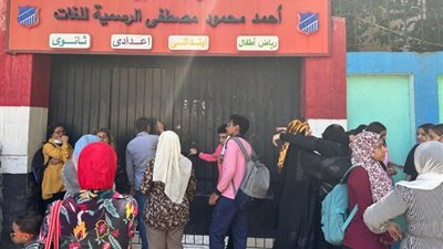 تداول امتحان اللغة العربية للصف الثاني الثانوي على «السوشيال ميديا»