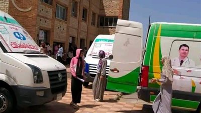 1282 مواطنا تلقوا الكشف والعلاج بالمجان بقرية حجازى حسانين فى دمياط