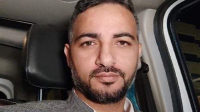 استشهاد الصحفي بهاء عكاشة وزوجته وابنه في قصف إسرائيلي على مخيم جباليا