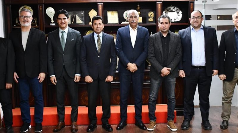 وزير الشباب والرياضة ـ أحمد أبو هشيمة ـ جمال علام ـ ميكالي 