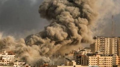 الاحتلال يشن غارات جوية بغزة و19 شهيدًا بينهم أطفال ونساء