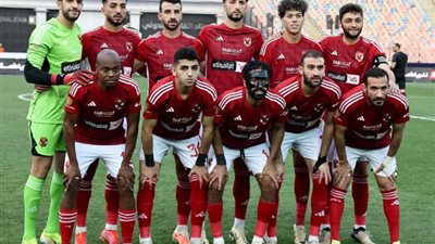 لاعب مفاجأة ينضم لقائمة المرشحين للرحيل عن الأهلي، مصدر يكشف التفاصيل