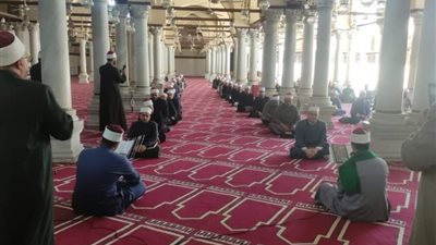 أوقاف دمياط تنظم دورة البناء الثقافي للأئمة بمسجد عمرو بن العاص