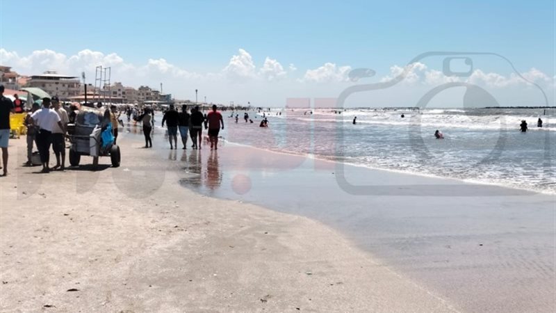 شواطئ مدينة رأس البر يوم الحادث