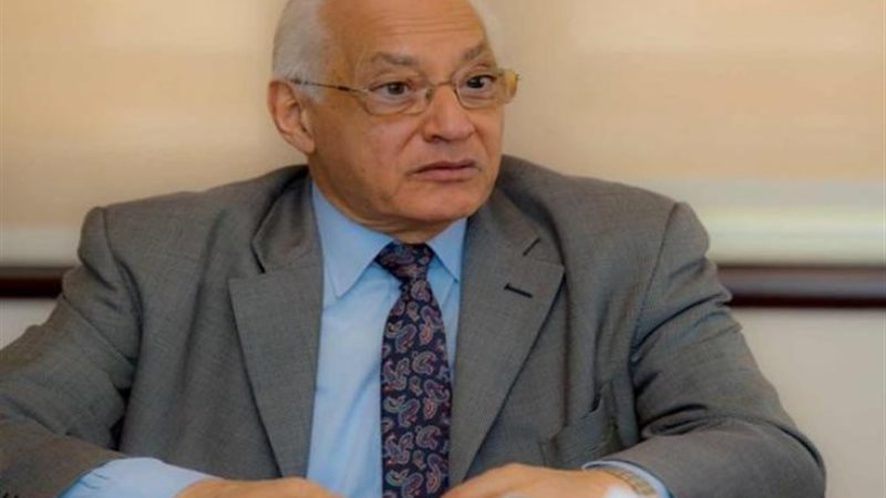 الدكتور على الدين هلال