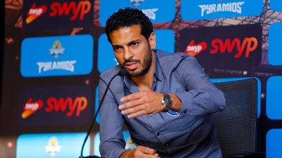 رغم فوز بيراميدز على سيراميكا، هاني سعيد يهاجم التحكيم