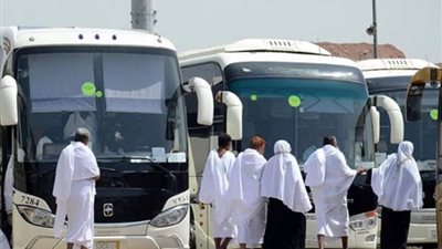 150 أتوبيسًا، «السياحة» تكشف عن التفاصيل الكاملة لبرامج الحج البري