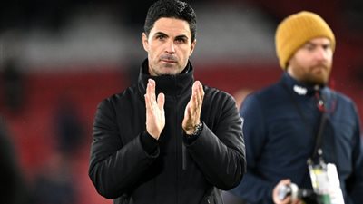 ميكيل أرتيتا يكشف تصرف عائلته الغريب بعد ضياع إنفراد سون