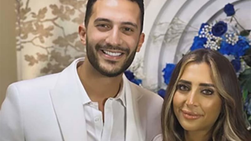 لينا الطهطاوي و محمد فرج 