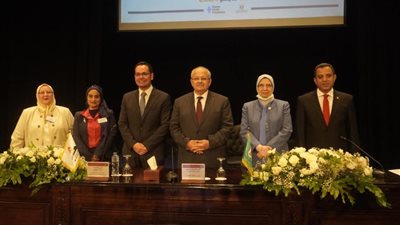 بروتوكولي تعاون بين جامعة القاهرة و«معلومات الوزراء» لتعاون بحثي مشترك