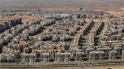 مصر تستهدف بيع أراضي ووحدات بالدولار باستثمارات 6 مليارات هذا العام