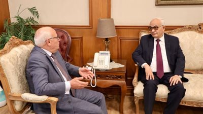 وزير التربية والتعليم يتابع سير امتحانات نهاية العام الدراسي في بورسعيد