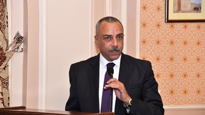 وكيل تشريعية النواب يطالب بتركيب كاميرات وتسجيل صوتي لرحلات النقل الذكي