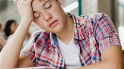فصل «الفرهدة»، كيف تتخلص من الأجواء شديدة الحرارة أثناء الدراسة؟