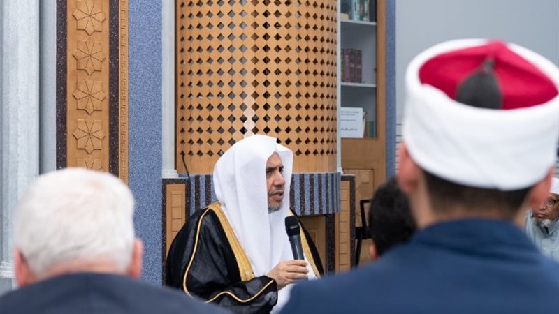 أمين عام رابطة العالم الإسلامي يلتقي المُكوِّن الإسلامي الي