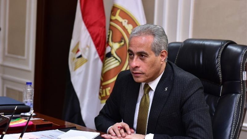 وزير العمل