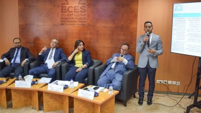دراسة اقتصادية تُبزر ضعف أداء المناطق الحرة المصرية مقارنة بتركيا والإمارات