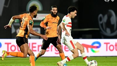 جهاد جريشة يكشف حقيقة تعرض نهضة بركان لظلم تحكيمي أمام الزمالك