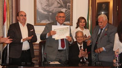 عبد السند يمامة: كلمة «العمال والفلاحين» عنصرية، والجميع يعمل من أجل الوطن