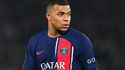 موقف مبابي، قائمة باريس سان جيرمان لمواجهة ليون بنهائي كأس فرنسا