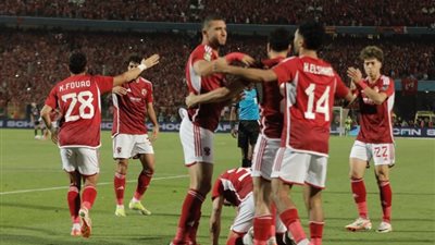 هدف و5 فرص ضائعة، ملخص الشوط الأول من مباراة الأهلي والترجي في نهائي الأبطال